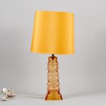 1062 7067 TABLE LAMP